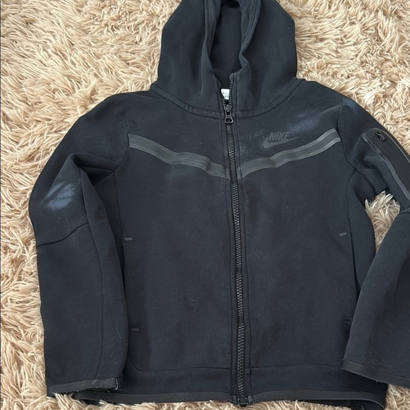 Nike Black Full-Zip Hoodie - Picture 6 of 10